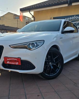 Alfa Romeo Stelvio 2.2 Turbodiesel 210 CV AT8 Q4 V
