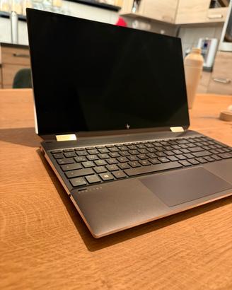 HP Spectre x360 covertible 15-eb1xxx