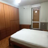 Camera matrimoniale completa.