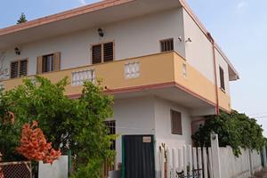 Villa Vista Mare con Terreno 400 mt