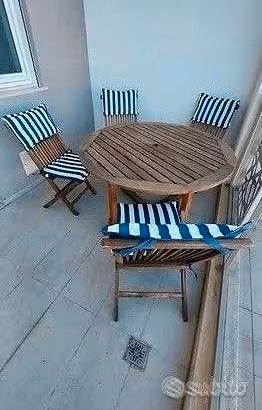 TAVOLO TEAK + 4 SEDIE CON CUSCINERIA