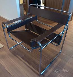 KNOLL STUDIO Wassily B3 Nuova in pelle marrone