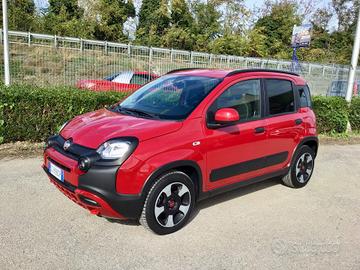 Fiat Panda Cross 1.0 70Cv firefly hybrid 5 Posti
