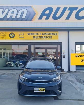 KIA Stonic 1.2 Benzina-Neopatentati-Anno 2022