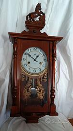 Orologio a pendolo da parete