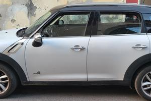 Mini countryman 1.6 one diesel neopatentati 