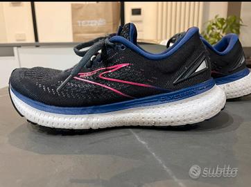 scarpe Brooks