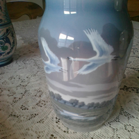Royal Copenhagen Denmark - Vaso "cigni in volo"