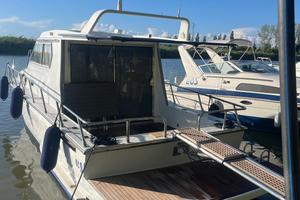 Dellapasqua Dc 9 Cabin (1981)