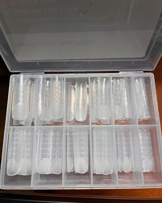 Nails form