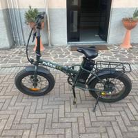 Bicicletta elettrica nilox con batteria