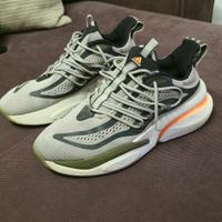 scarpe running adidas n.43 e 13