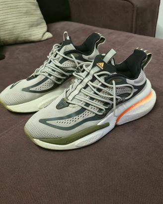 scarpe running adidas n.43 e 13