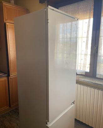 Frigo da incasso