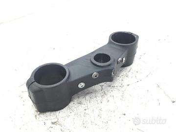 PIASTRA INFERIORE FORCELLE BENELLI TRK 502X E4 ABS