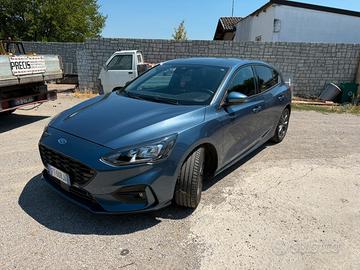 focus st line