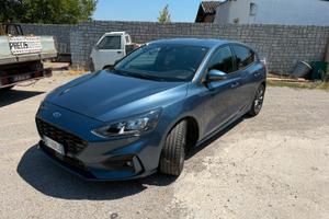 focus st line