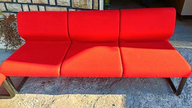 1 divano 2 posti _ mi_1 tavolino 