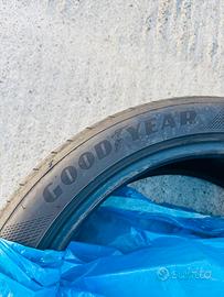 Pneumatici GoodYear