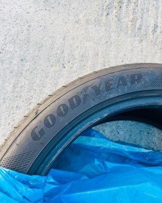 Pneumatici GoodYear