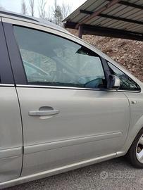 Porta anteriore dx nuda OPEL ZAFIRA del 2007