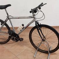 Mountain-bike California 