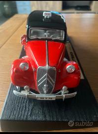 MODELLINO TAXI - CITROEN TRACTION 15 CV SIX 