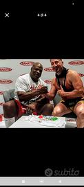Ronnie Coleman. T-shirt Panatta autografata 