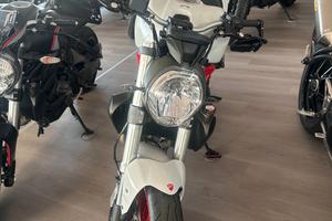 Ducati Monster 821