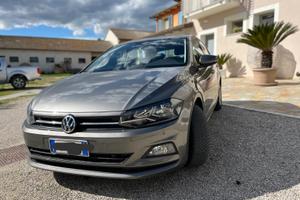 Volkswagen Polo NEOPATENTATI: 1.0 TSI Comfortline