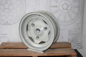 RENAULT ALPINE A110 CERCHIO LEGA 5X13