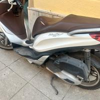 Ricambi MEDLEY 150 abs