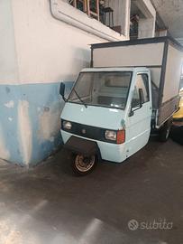 Piaggio Ape 703