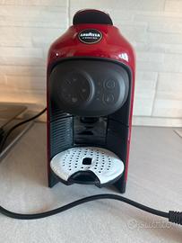 Macchina del caffe lavazza idola red