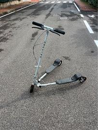 BIPATTINO - MONOPATTINO 3 RUOTE - SKATEBOARD - SKA