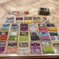 Carte miste,  una moneta e un codice