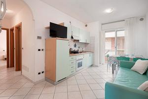 Trilocale Riccione 80mt dal mare - Estate 2026