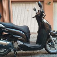 Scooter Honda SH 300 del 2009 usato poco