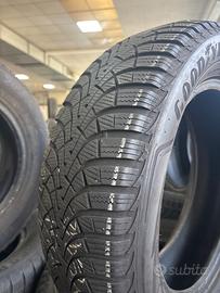 Gomme Invernali goodyear 205 60 16