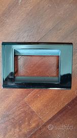 BITICINO -N.6 PLACCHE 3 posti art.4713NR NERE -