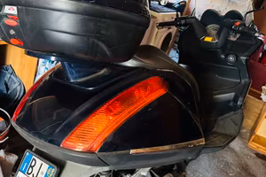 scooter aprilia atlantic 500