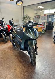 Piaggio Beverly 310 S Verde - Garanzia 4 anni