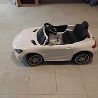 macchina Mercedes per bambini 