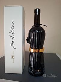 Vino Jewel