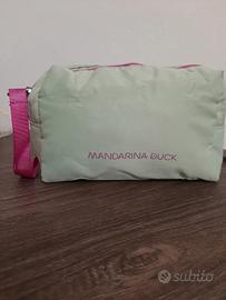 pochette mandarina duck  nuova 