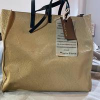 Borsa Manila Grace
