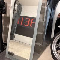 Specchio con led integrato