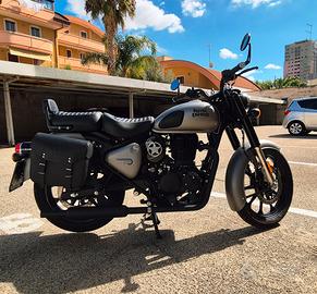 ROYAL ENFIELD CLASSIC 350 REBORN