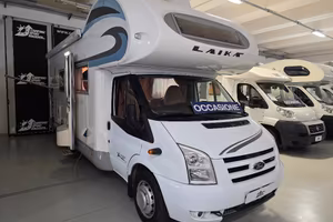 CAMPER LAIKA X 700