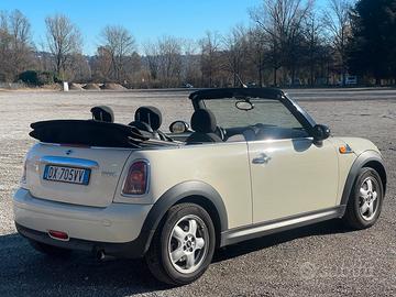 Mini Cooper Cabrio